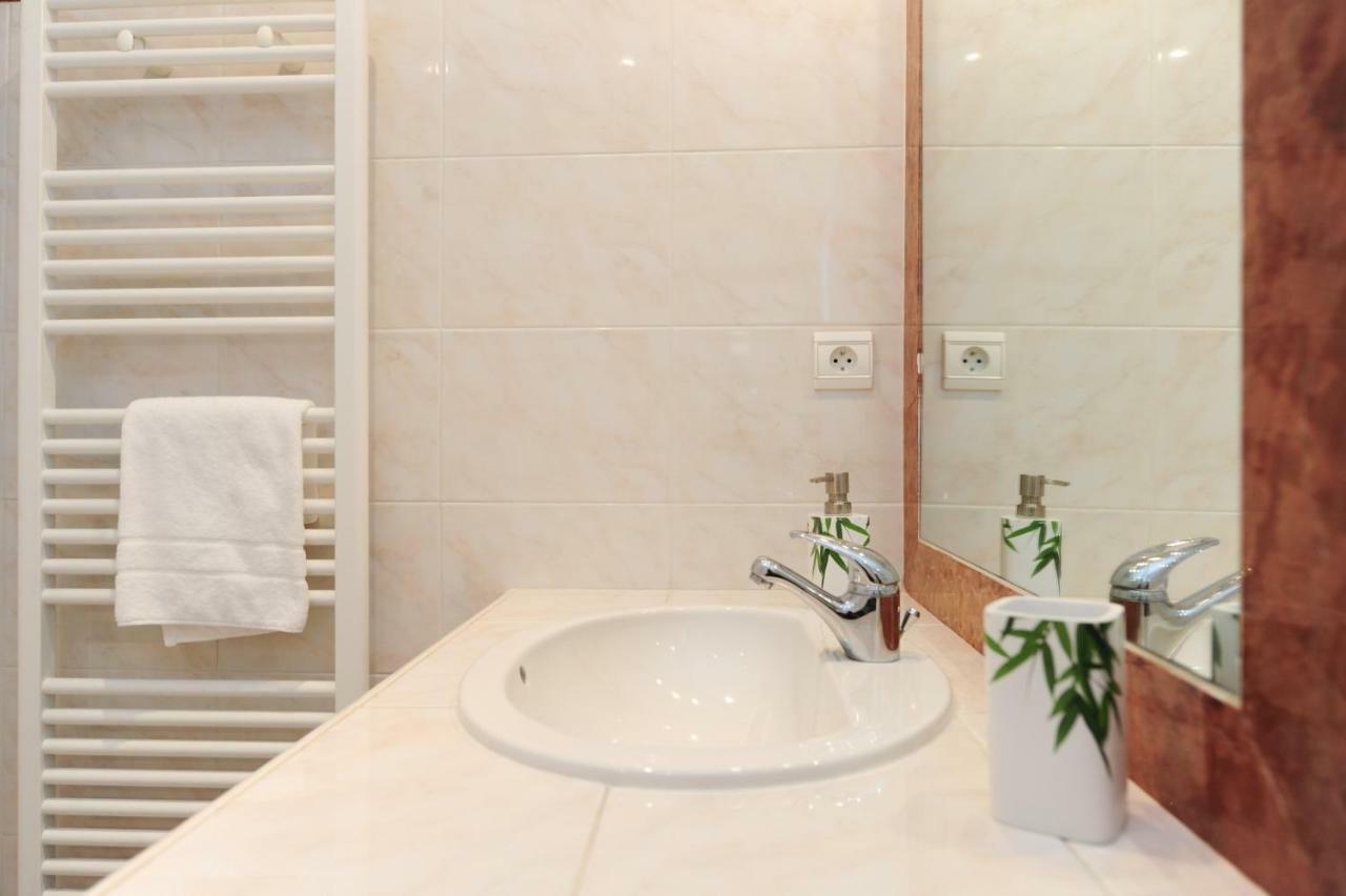 Le Savoy Palace - Five Stars Holiday House Nizza Exterior foto